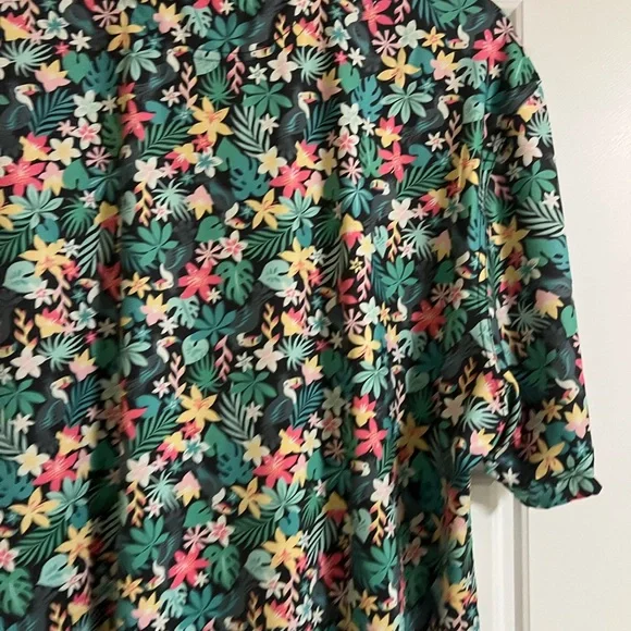 Chubbies Tropical Floral Men's Performance Polo All over Print - Picture 8 of 9